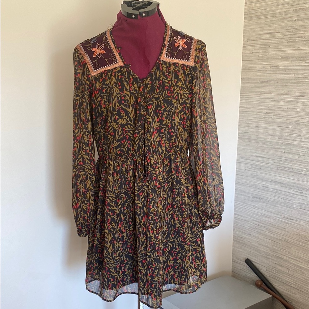 Zara Floral Black Dress with Embroidered Details and Sheer Sleeves (Size M)